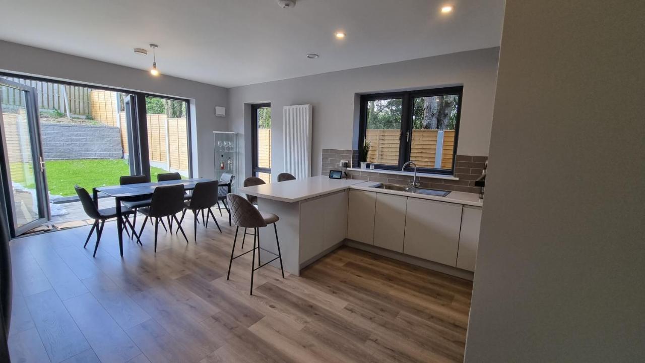 Entire Modern Home With Seaview And Parking Wicklow Extérieur photo