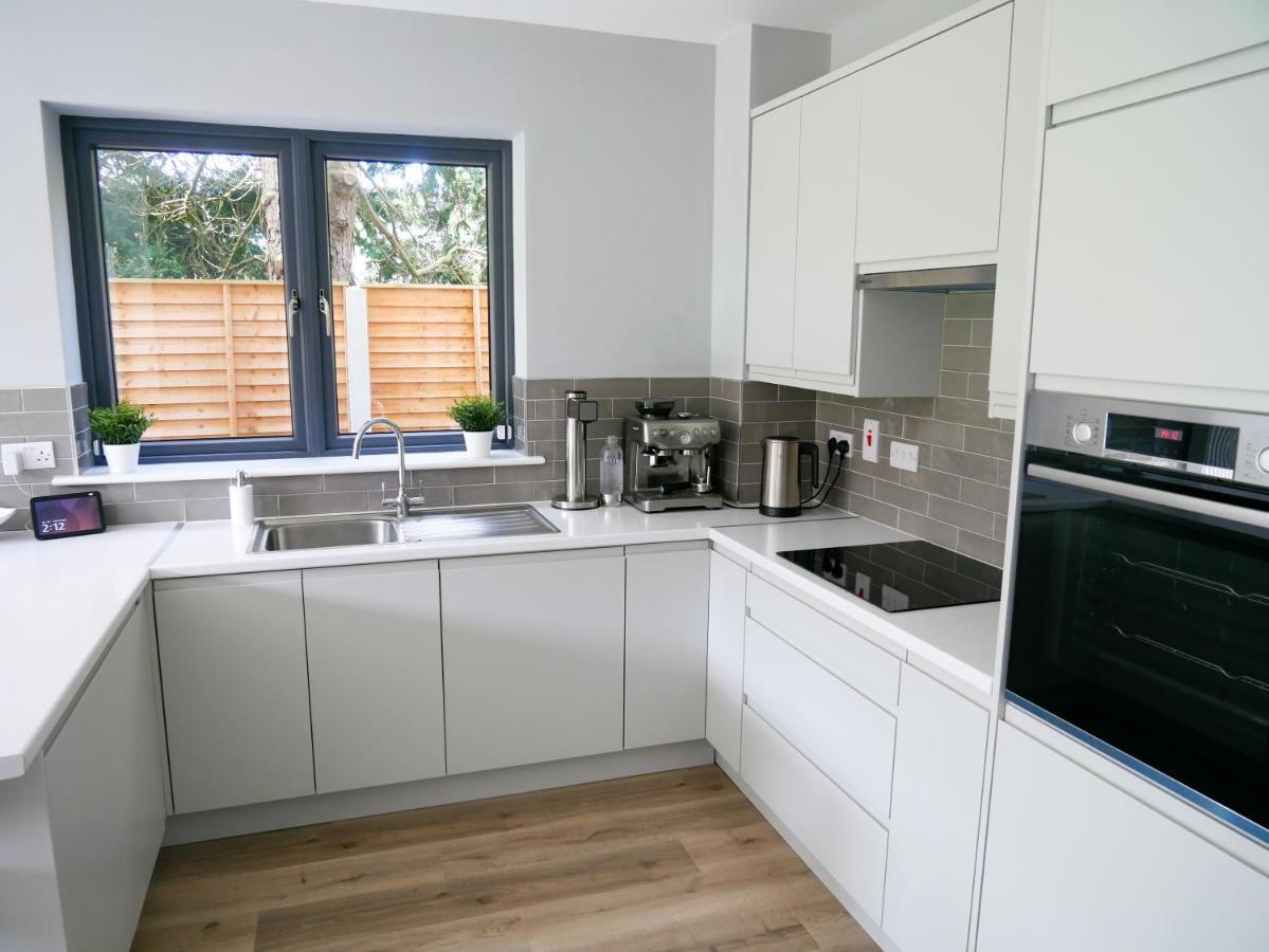 Entire Modern Home With Seaview And Parking Wicklow Extérieur photo